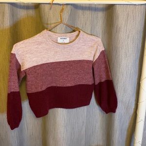 Old navy sweater